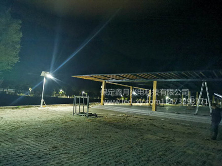 物聯網太陽能路燈